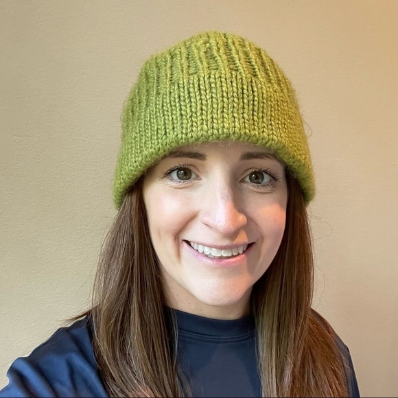 Decree Green Knit Crochet Beanie Winter Hat Cap - Picture 2 of 4